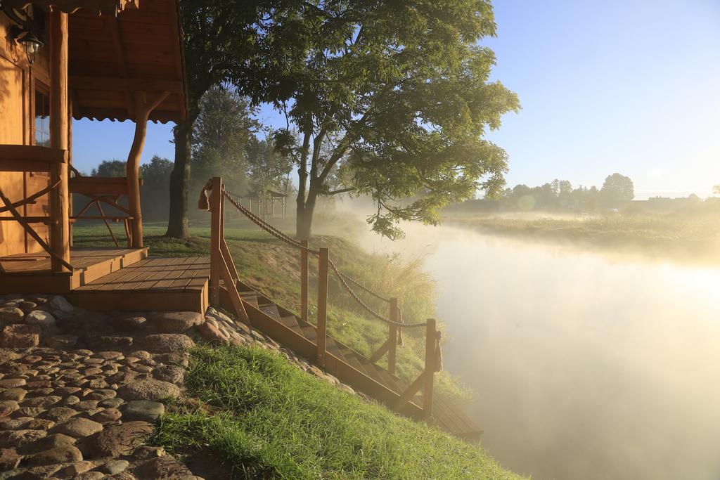 Pensjonat Bajdarka Suraż Exterior foto